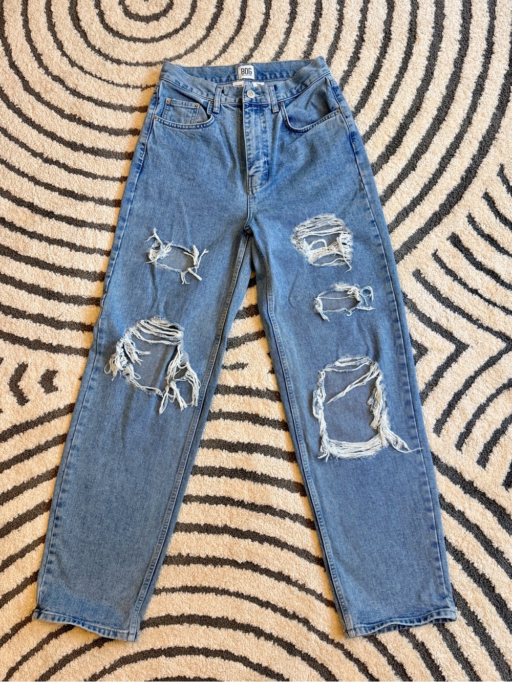 BDG Distressed Boyfriend Jeans in Light Blue Wash